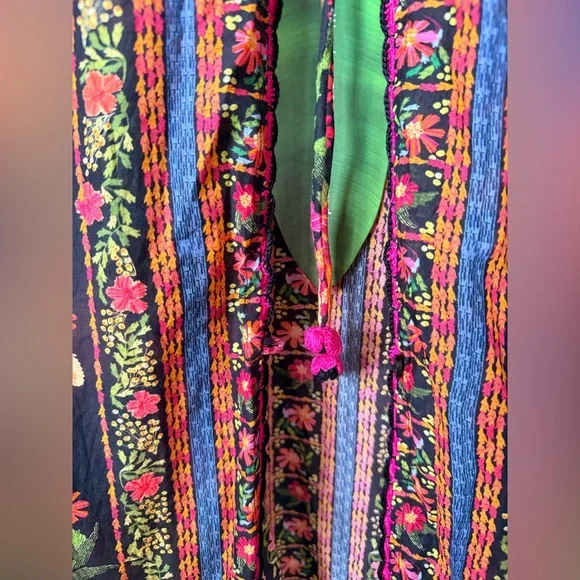 FARM RIO STITCHED GARDEN LONG COVERUP - Picture 8 of 16